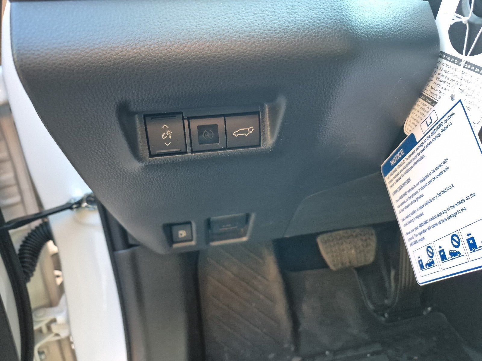 2026 Toyota RAV4 Woodland