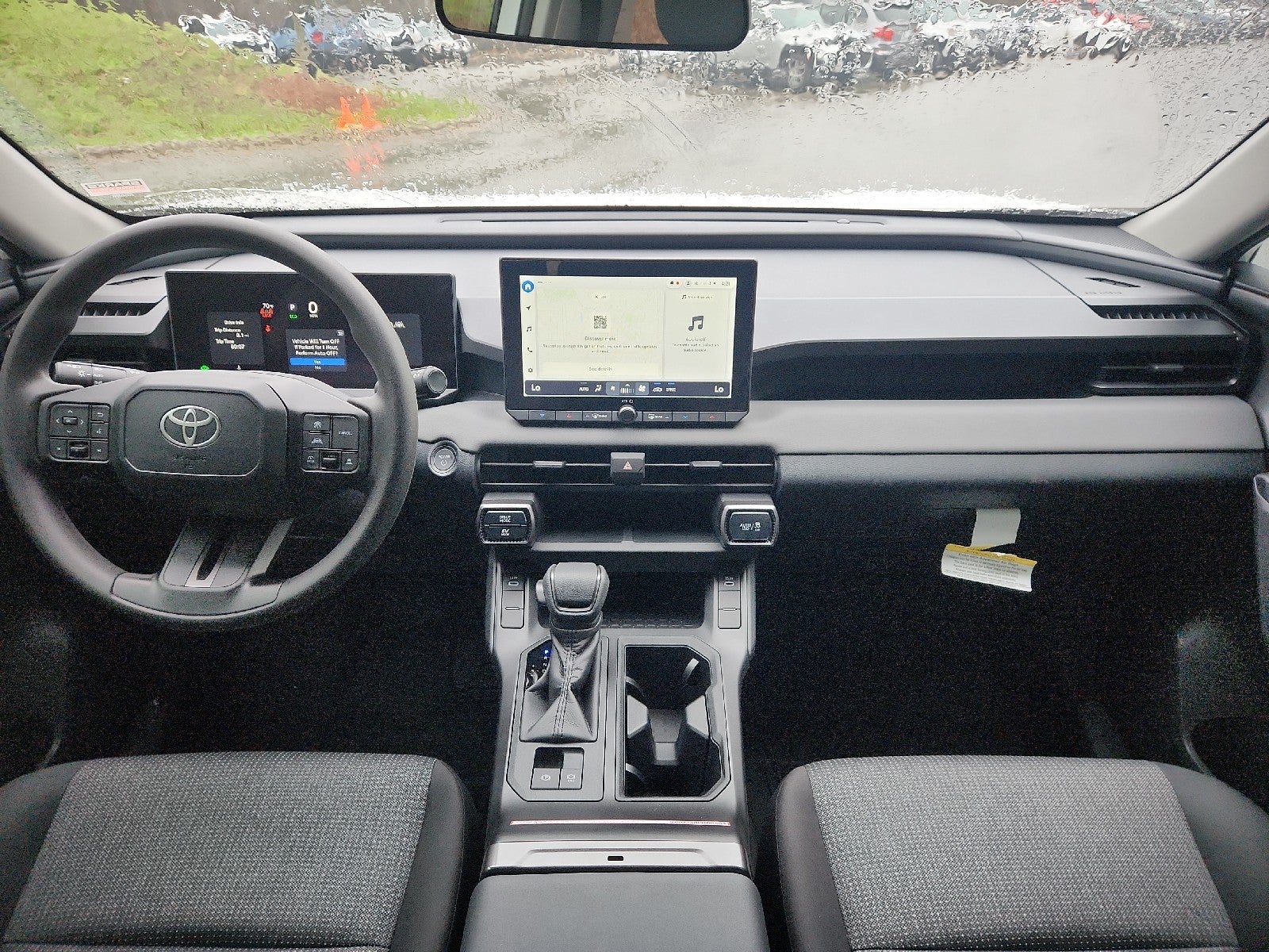 2026 Toyota RAV4 4DR FWD LE