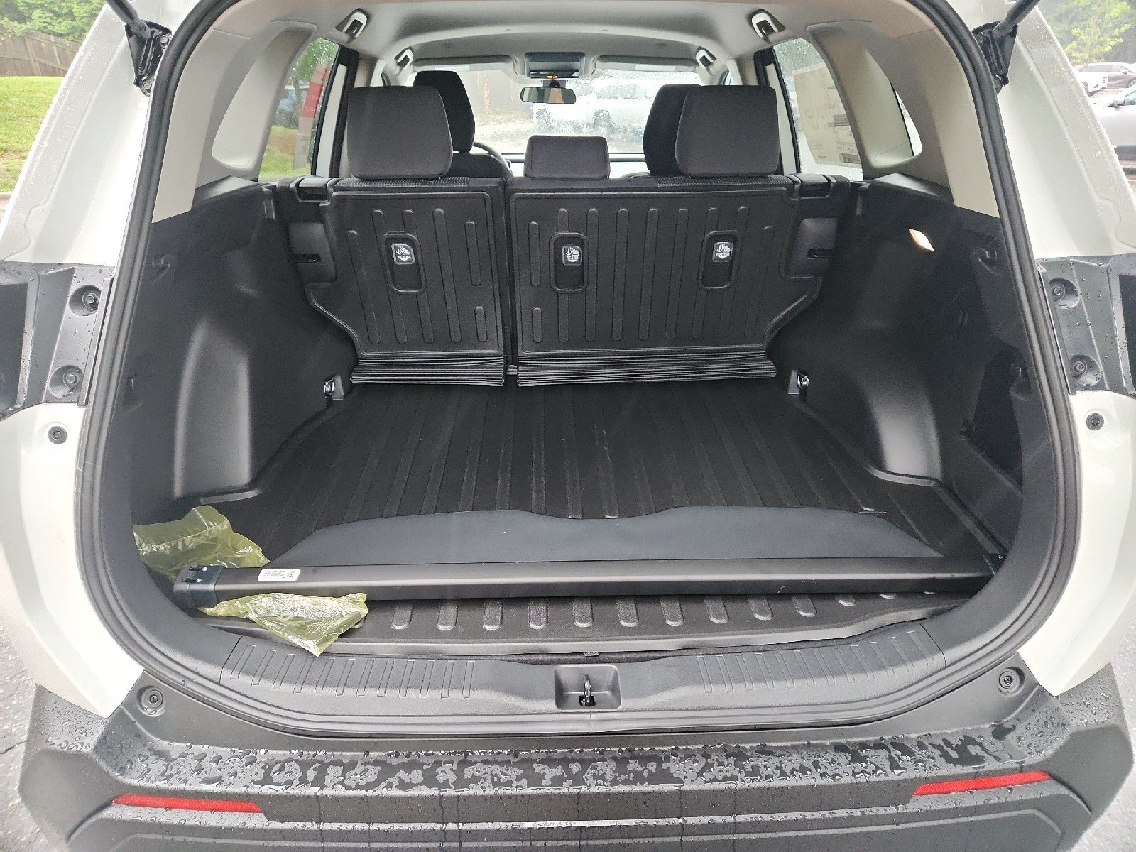 2026 Toyota RAV4 4DR FWD LE
