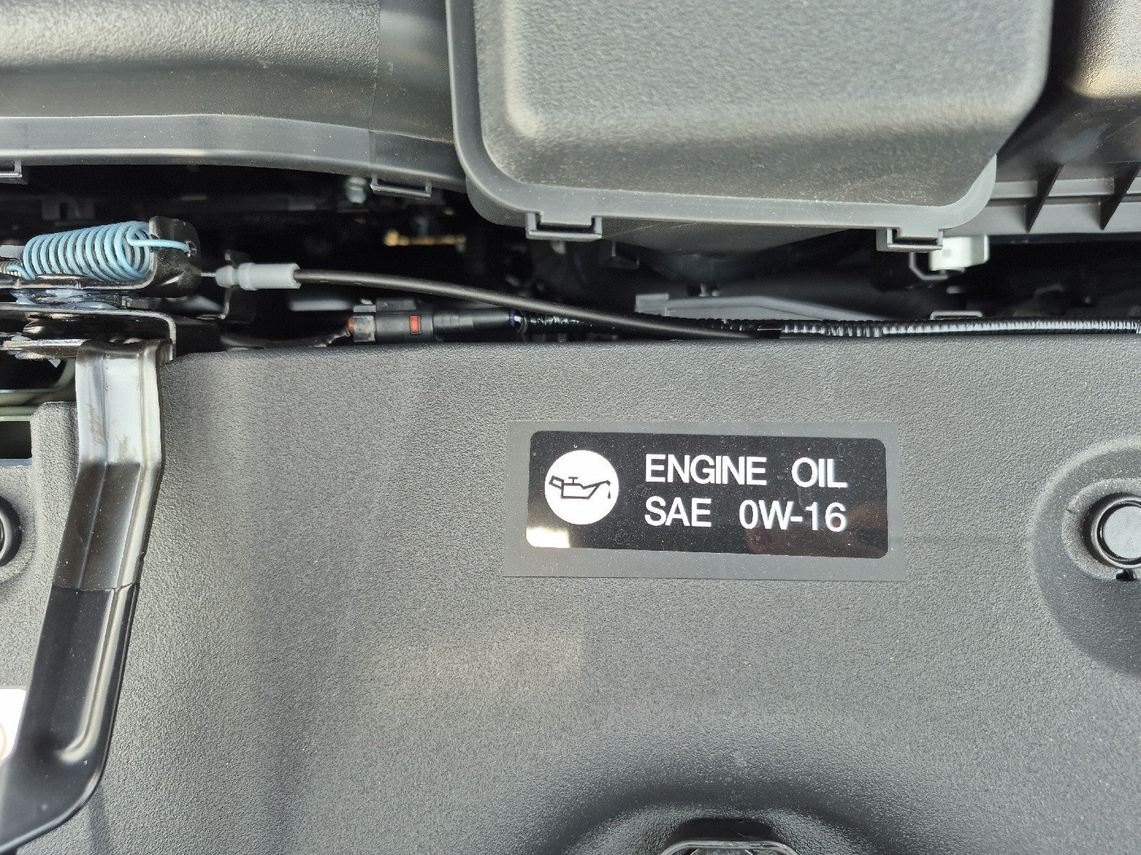 2025 Toyota RAV4 4DR FWD LIMITED