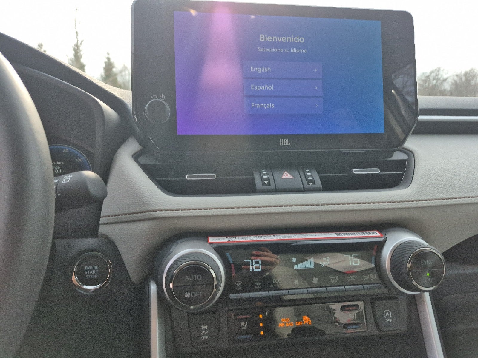 2025 Toyota RAV4 4DR FWD LIMITED