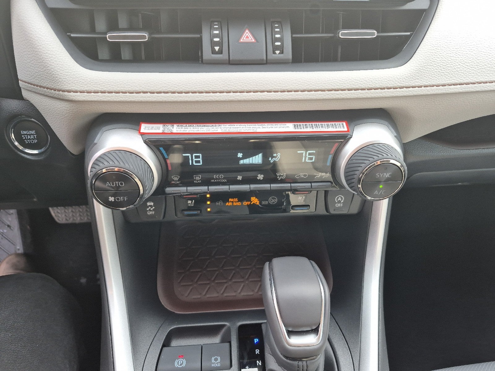 2025 Toyota RAV4 4DR FWD LIMITED