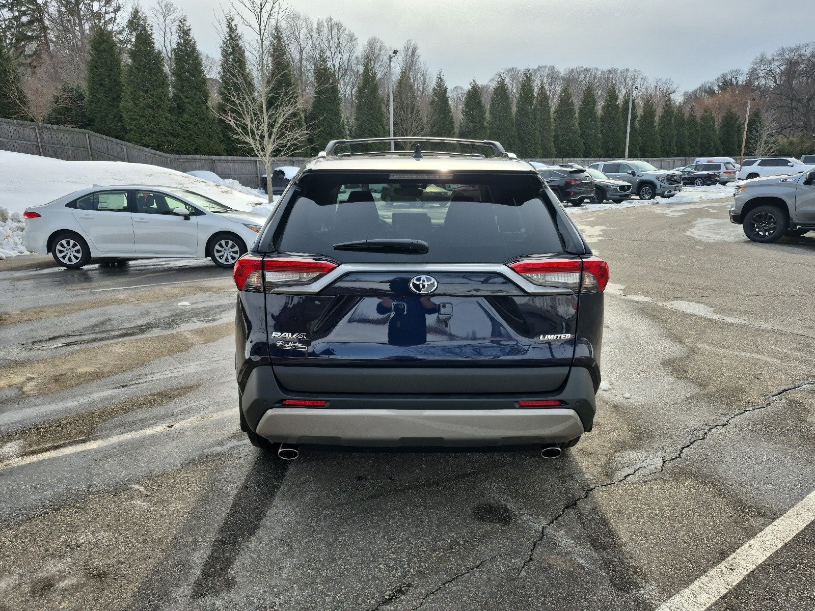 2025 Toyota RAV4 4DR FWD LIMITED