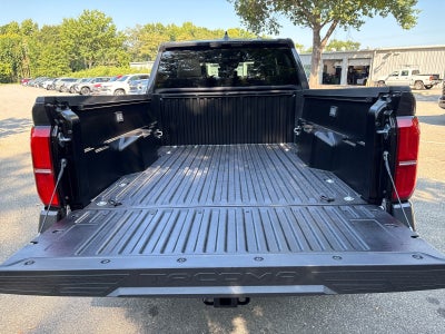 2026 Toyota Tacoma 2WD 2WD DBL TRD SPRT 6'