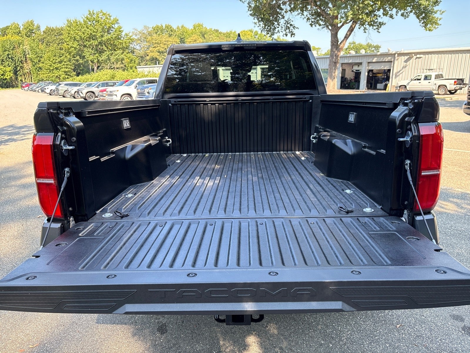 2026 Toyota Tacoma 2WD 2WD DBL TRD SPRT 6'