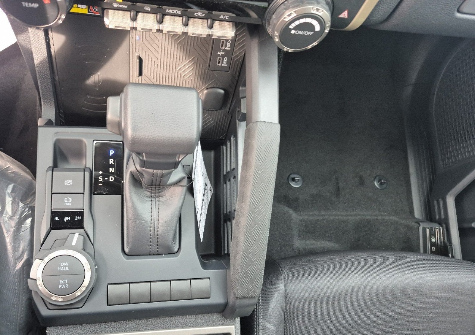 2026 Toyota Tacoma 4WD 4WD DOUBLE SR5 5'