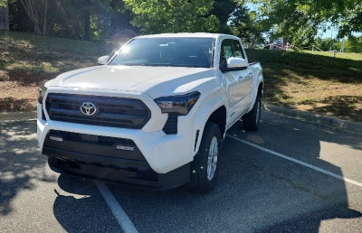 2026 Toyota Tacoma 4WD SR5