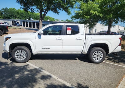 2026 Toyota Tacoma 4WD SR5