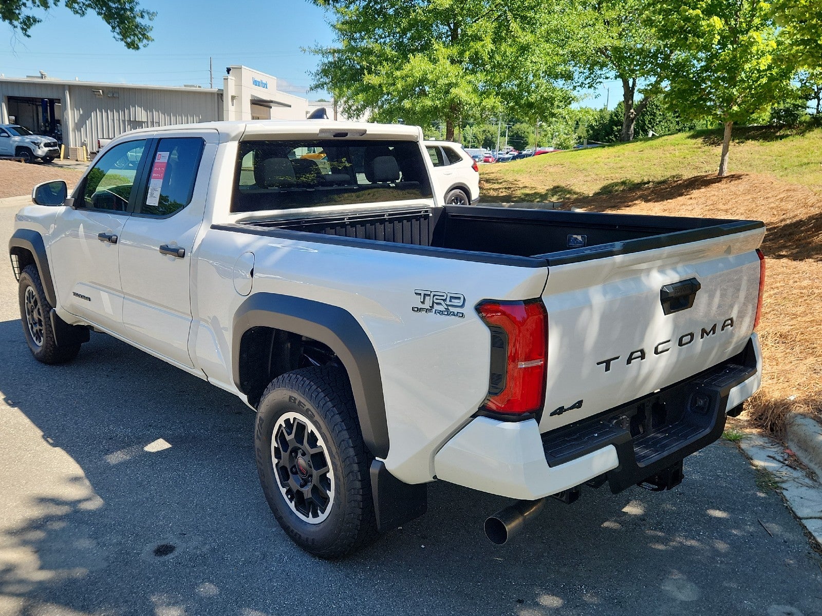 2026 Toyota Tacoma 4WD 4WD DBL TRD OFF 6'