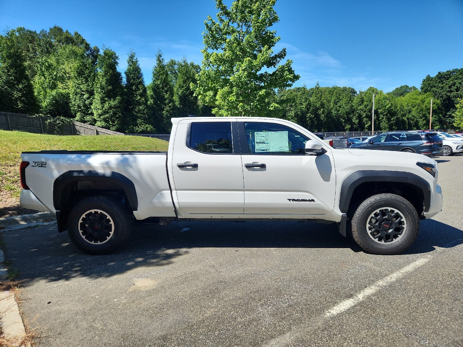 2026 Toyota Tacoma 4WD 4WD DBL TRD OFF 6'