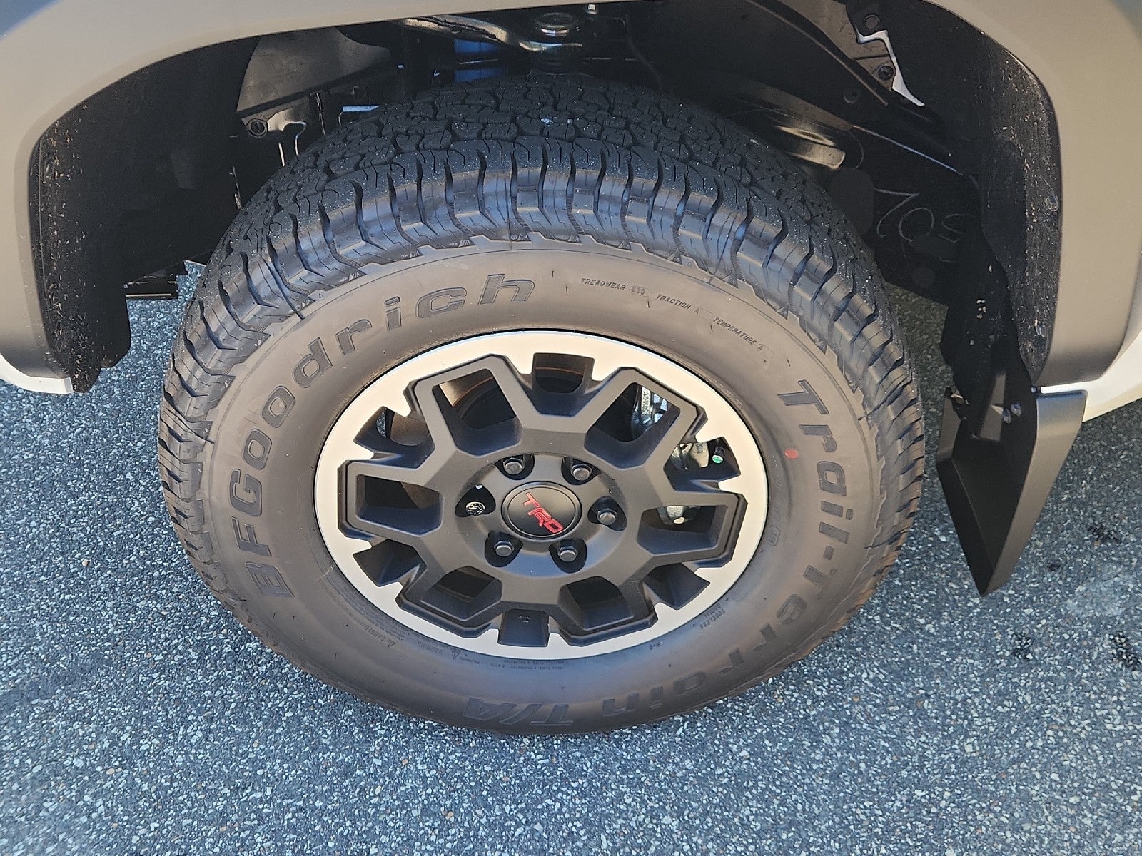 2026 Toyota Tacoma 4WD 4WD DBL TRD OFF 6'