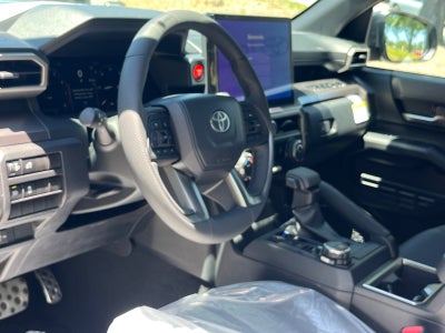2026 Toyota Tacoma 4WD 4WD DBL TRD SPRT 5'
