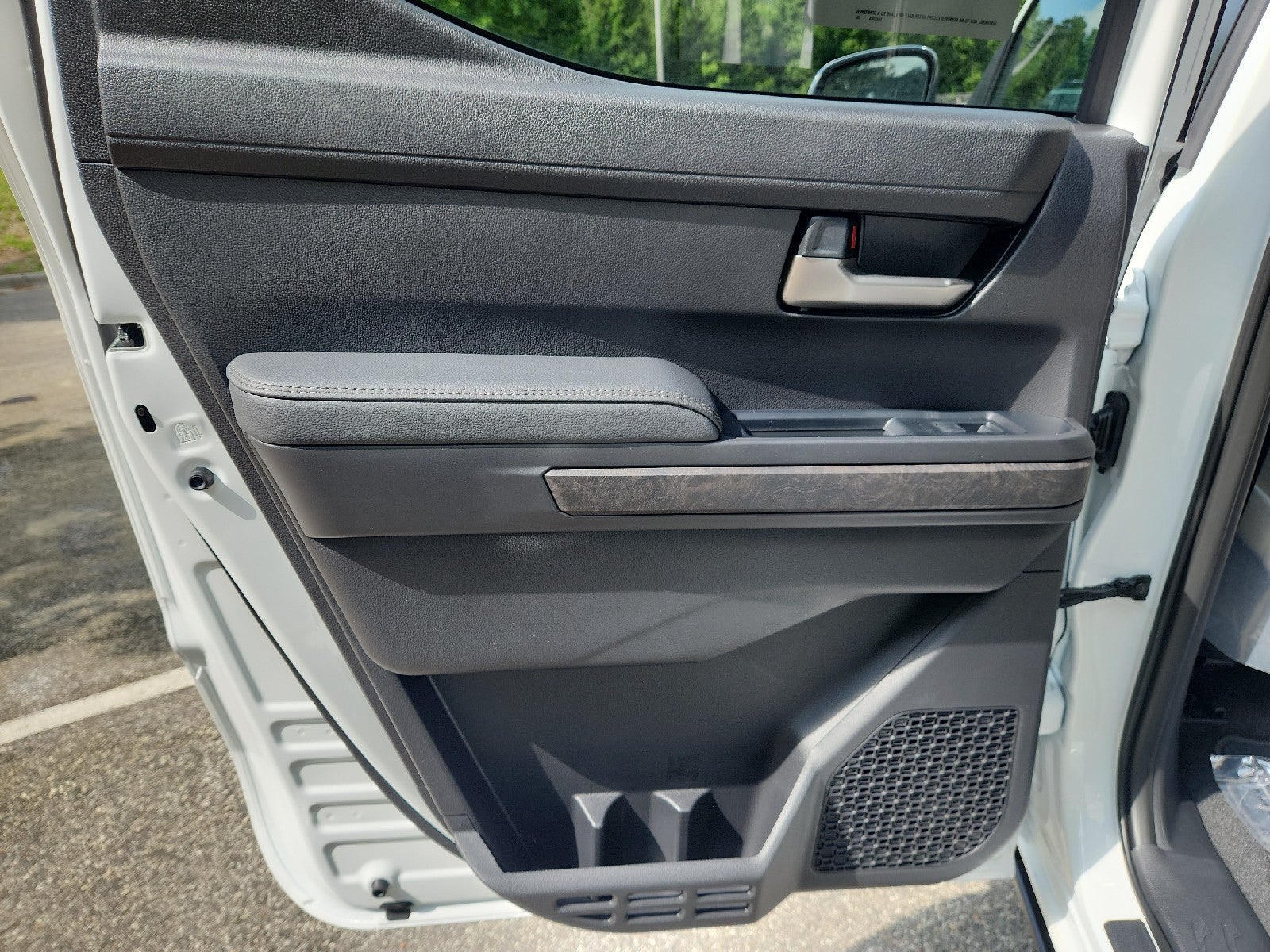 2026 Toyota Tacoma 4WD 4WD DBL LIMITED 5'