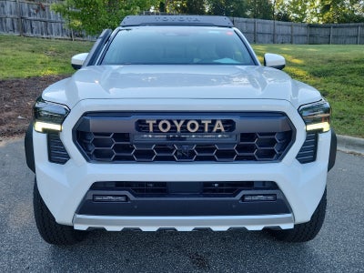2026 Toyota Tacoma i-FORCE MAX Trailhunter