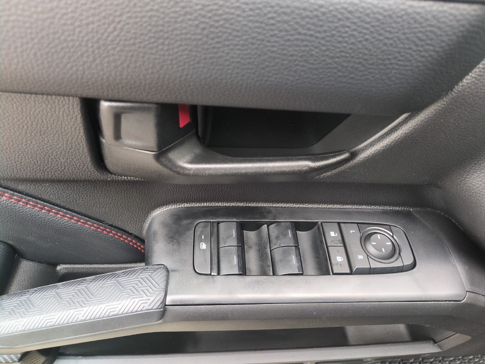 2026 Toyota Tacoma i-FORCE MAX TRD Pro