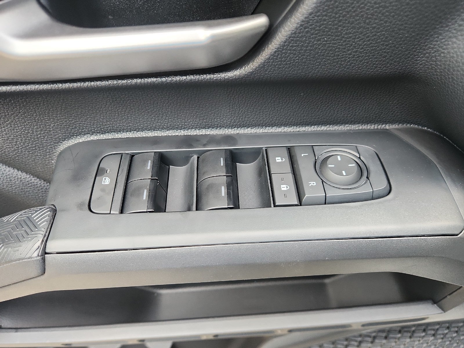 2026 Toyota Tacoma 4WD 4WD DBL HYB TRD OFF