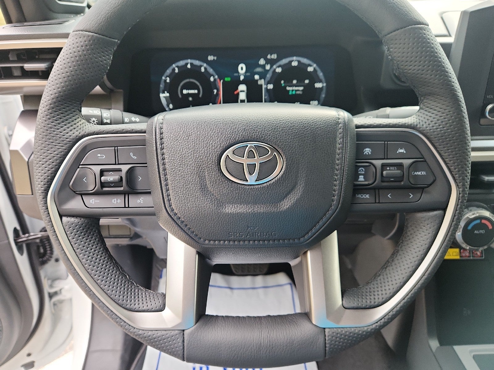 2026 Toyota Tacoma 4WD 4WD DBL HYB TRD OFF