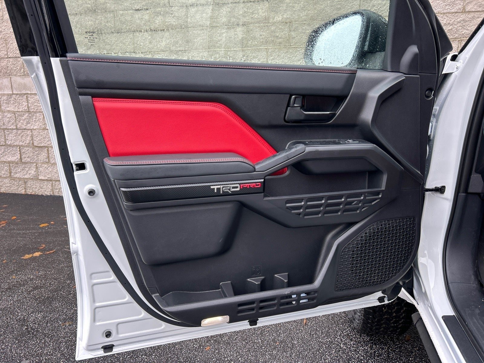 2025 Toyota Tacoma i-FORCE MAX TRD Pro