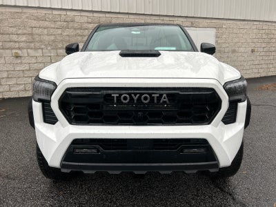 2025 Toyota Tacoma i-FORCE MAX TRD Pro