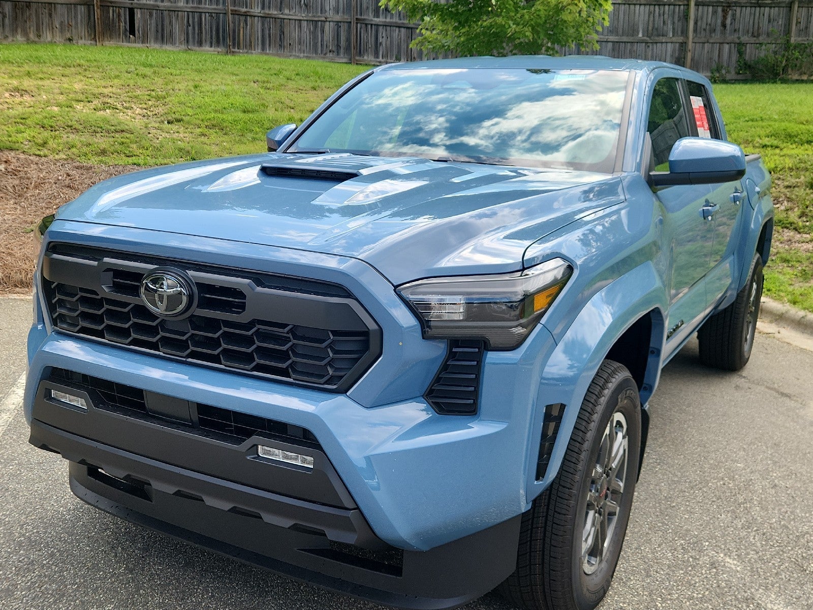 2026 Toyota Tacoma 4WD 4WD DBL TRD SPRT MT