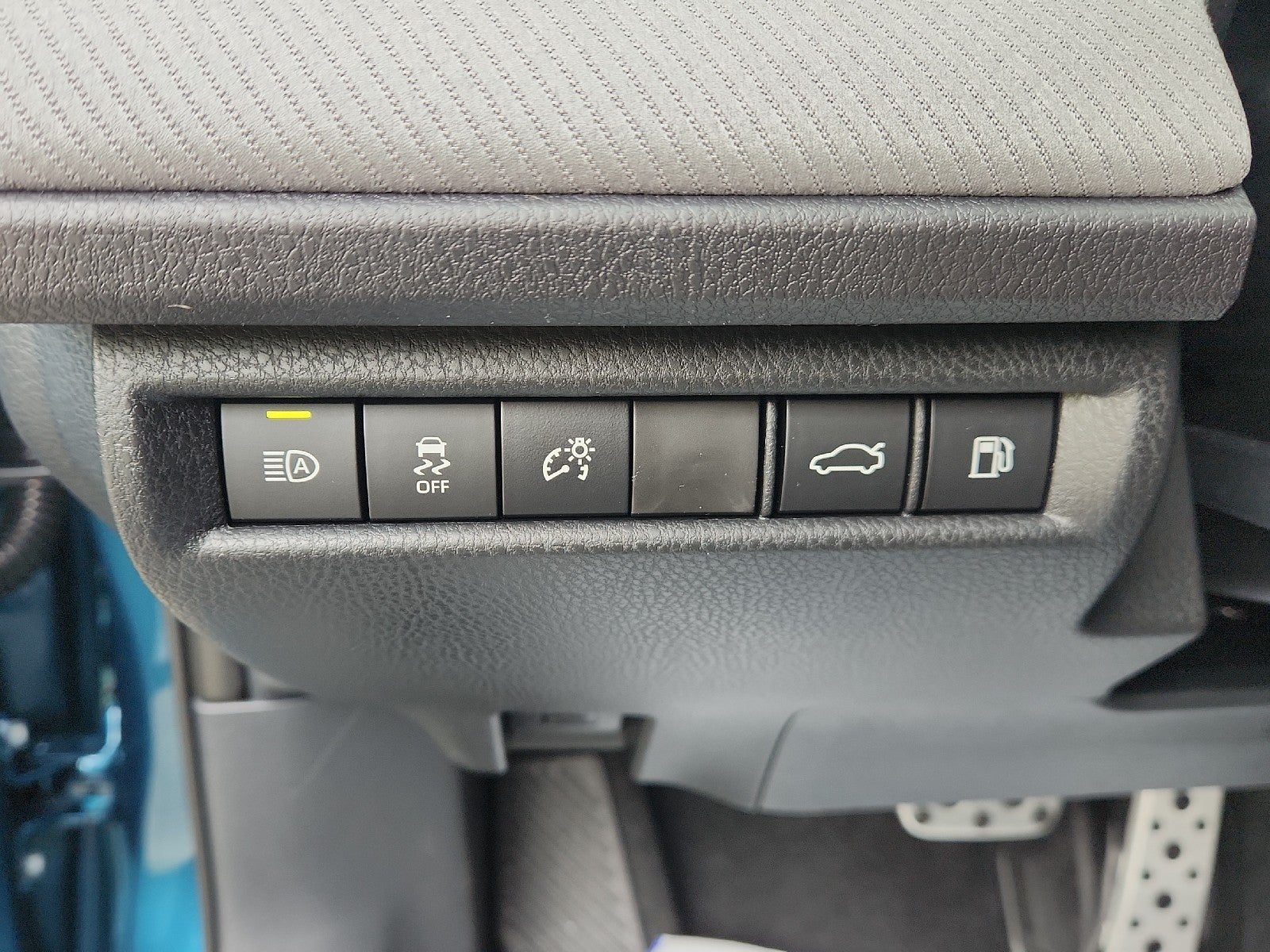 2026 Toyota Camry 4DR CVT HYB SE