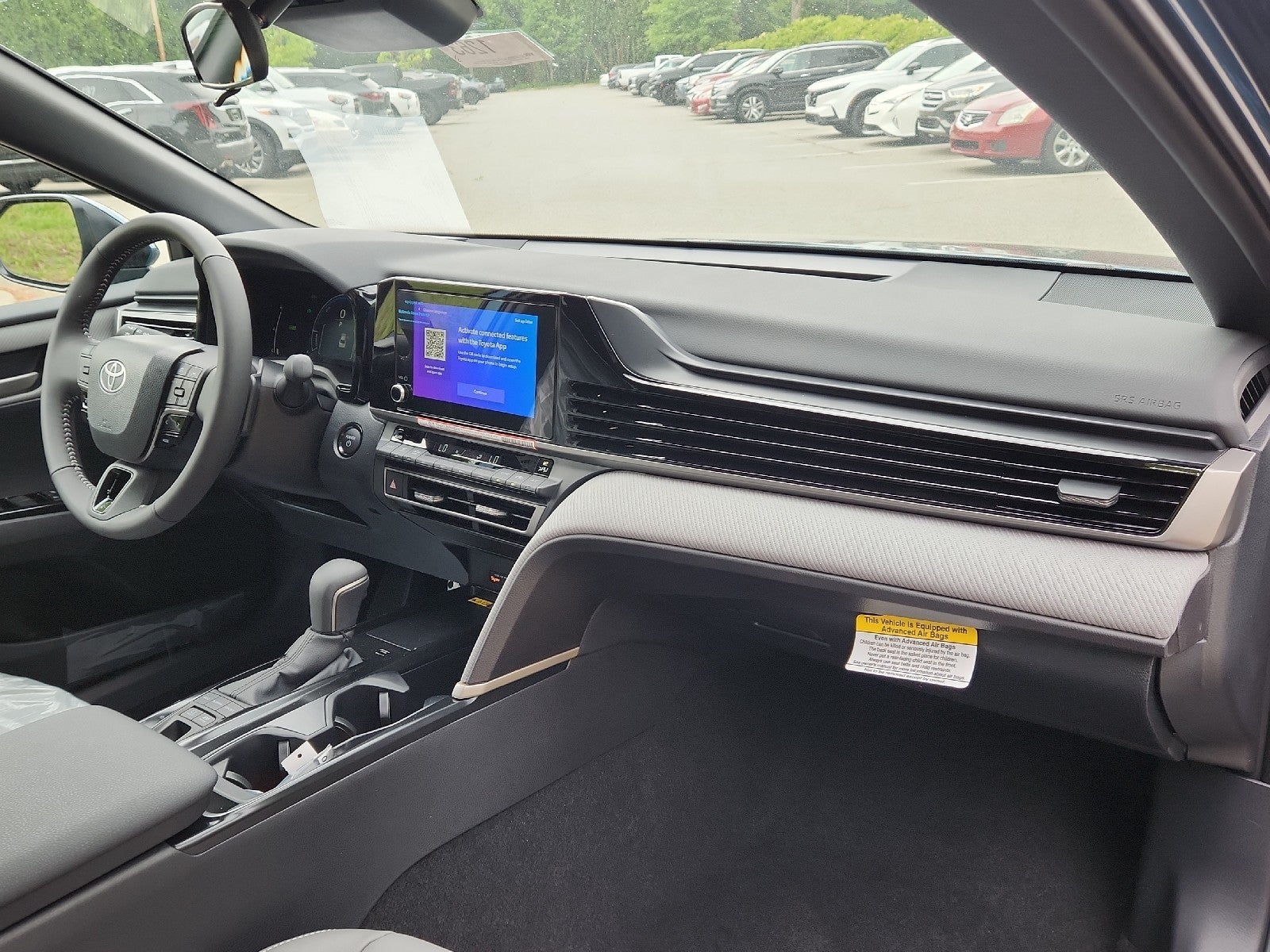 2026 Toyota Camry 4DR CVT HYB SE