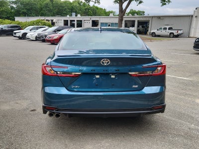 2026 Toyota Camry 4DR CVT HYB SE