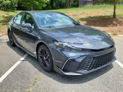 2026 Toyota Camry 4DR CVT HYB SE