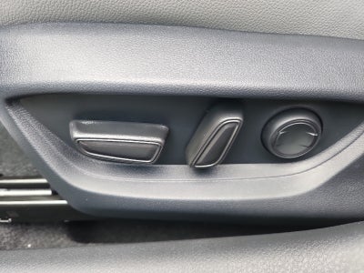 2026 Toyota Camry 4DR CVT HYB SE