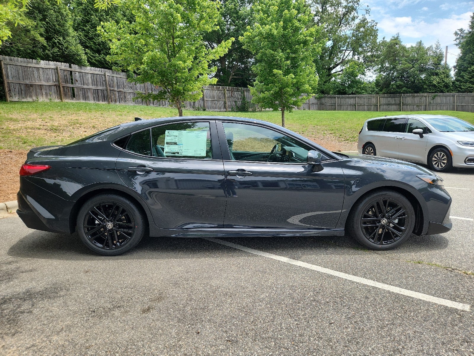 2026 Toyota Camry 4DR CVT HYB SE