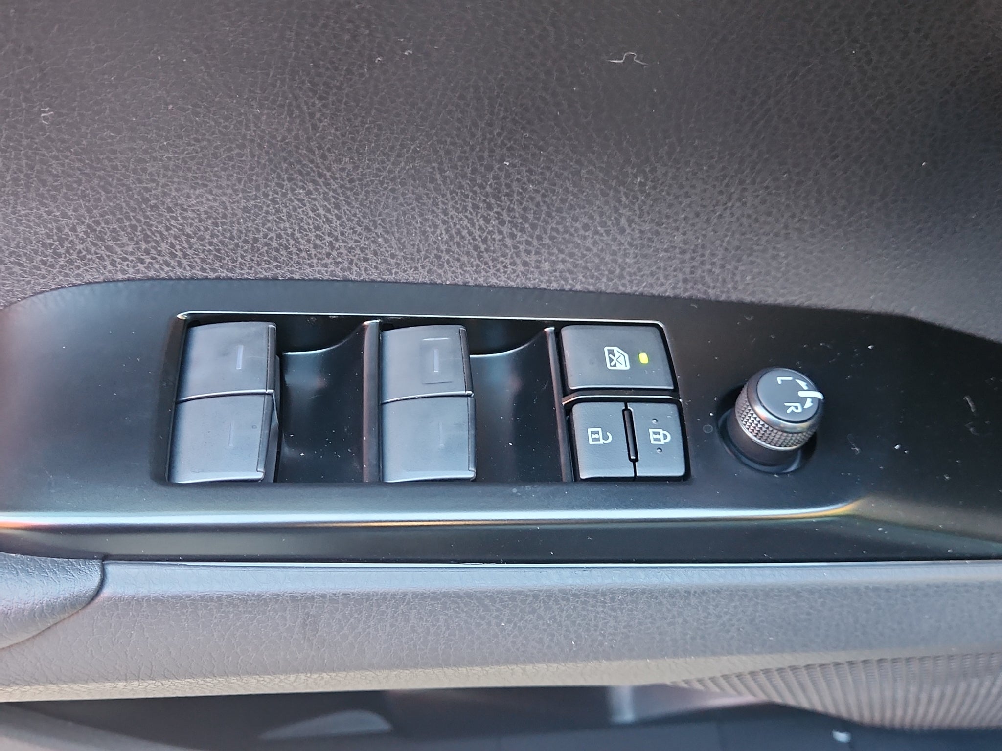 2027 Toyota Camry SE