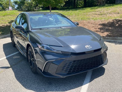 2026 Toyota Camry 4DR CVT HYB SE