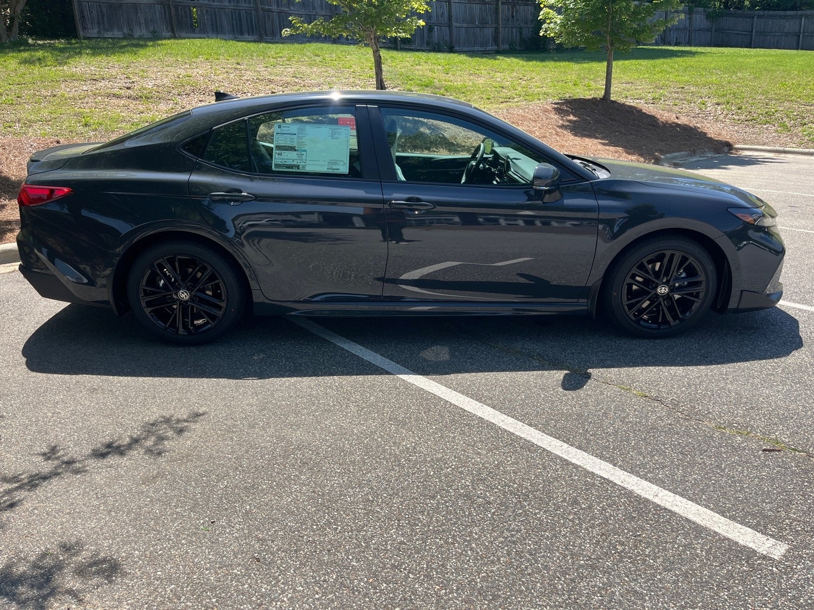 2026 Toyota Camry 4DR CVT HYB SE
