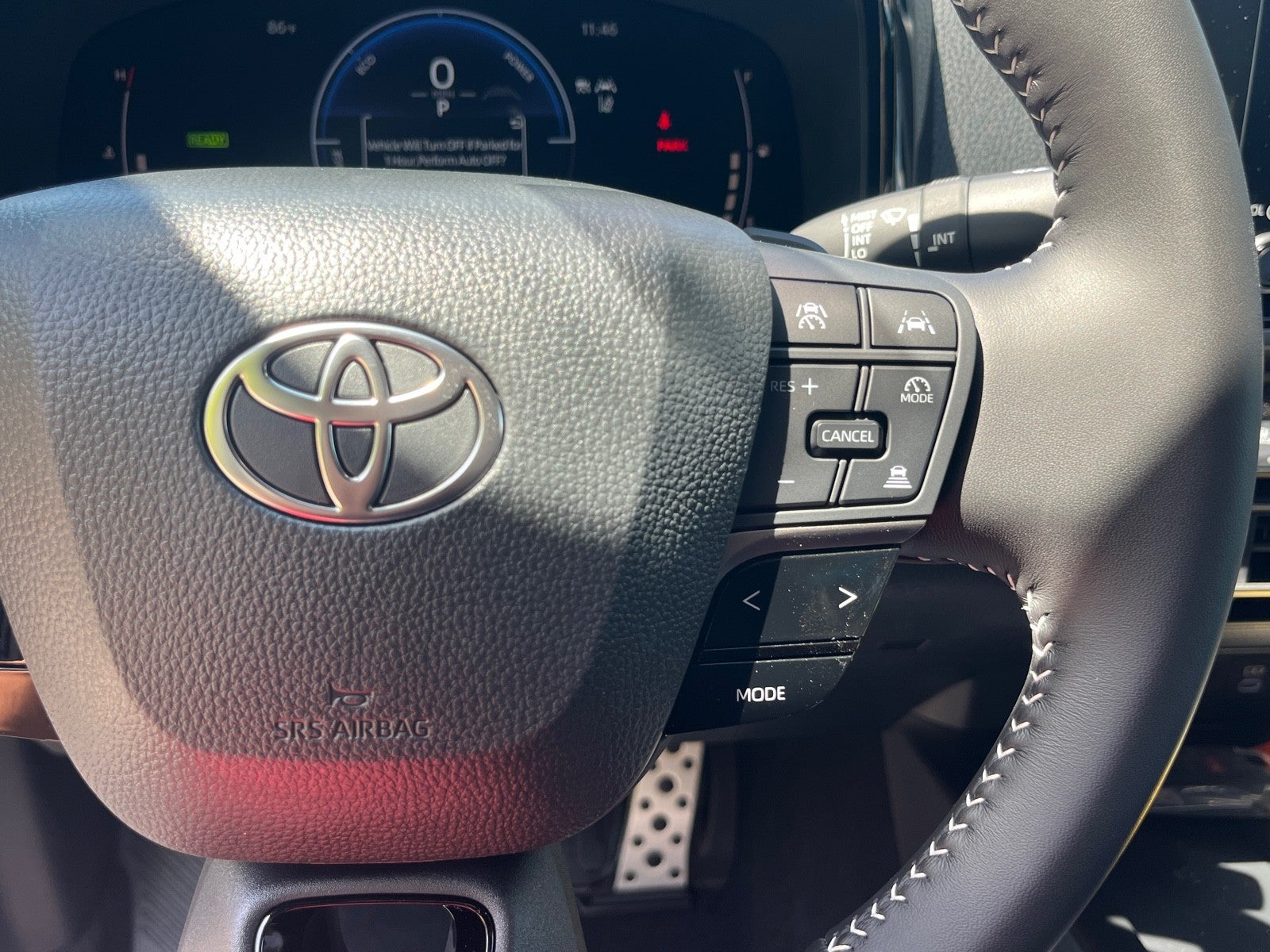 2026 Toyota Camry 4DR CVT HYB SE