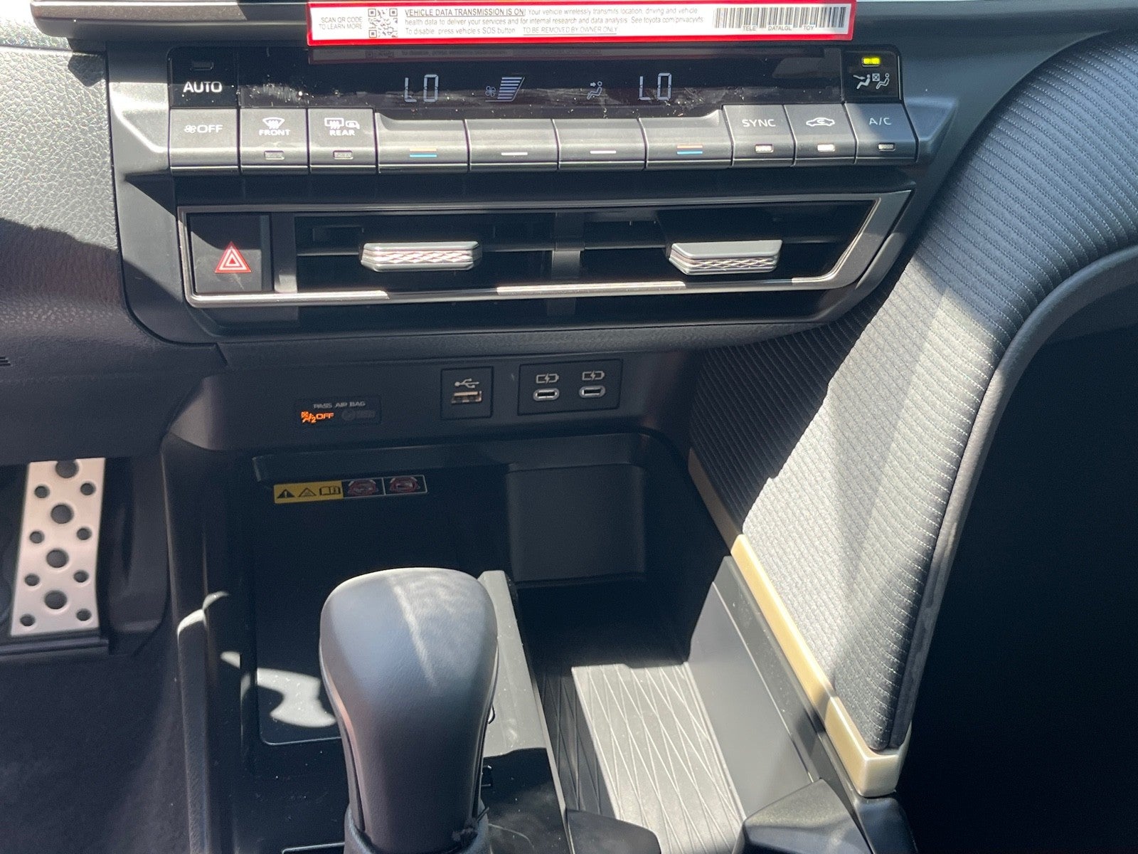 2026 Toyota Camry 4DR CVT HYB SE