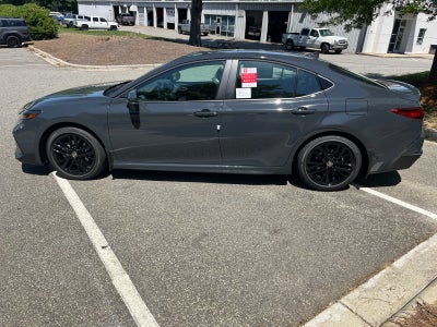 2026 Toyota Camry 4DR CVT HYB SE