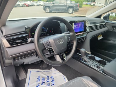 2026 Toyota Camry 4DR CVT HYB LE
