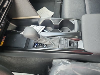 2026 Toyota Camry 4DR CVT HYB LE