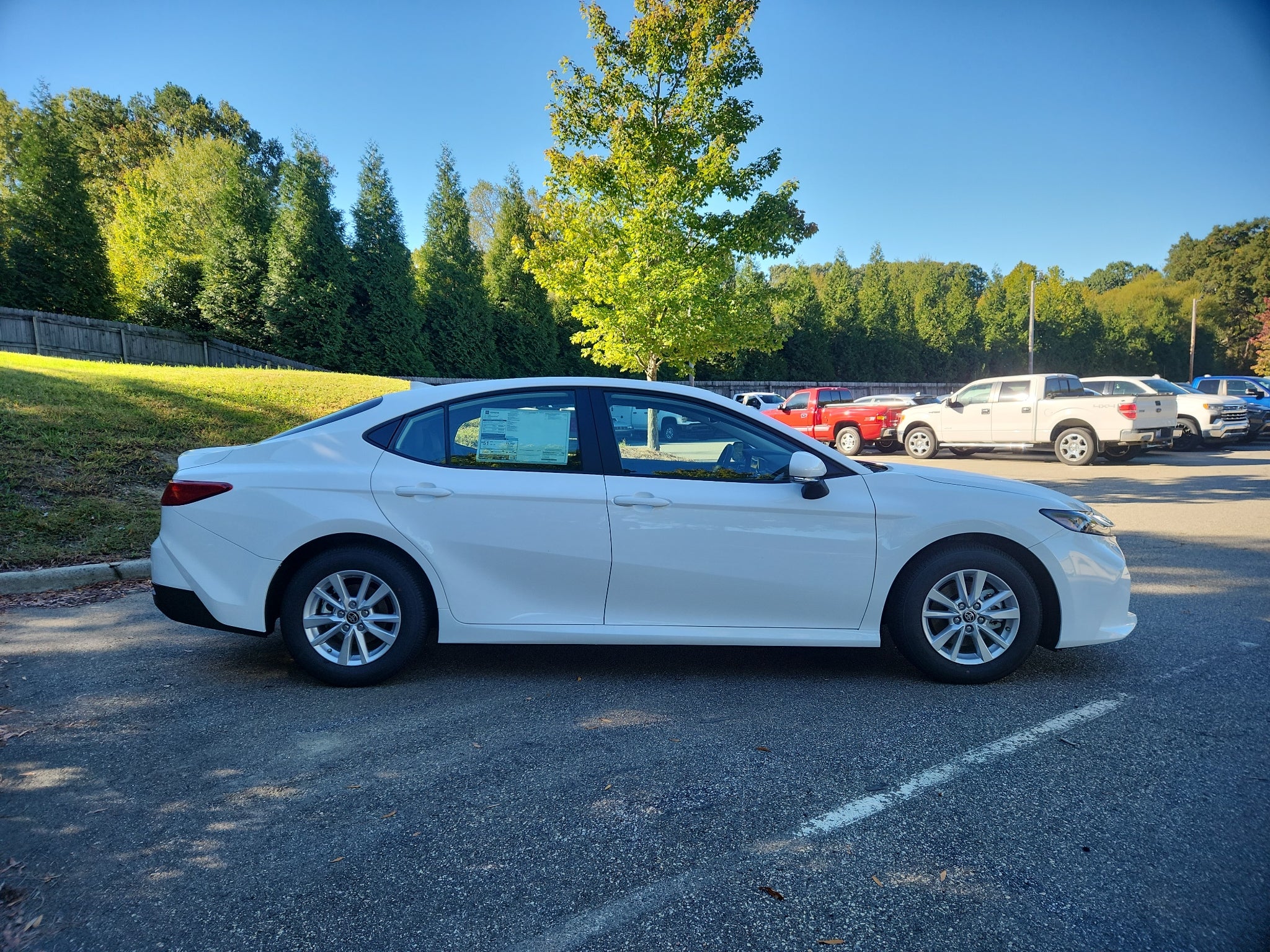 2026 Toyota Camry Hybrid LE