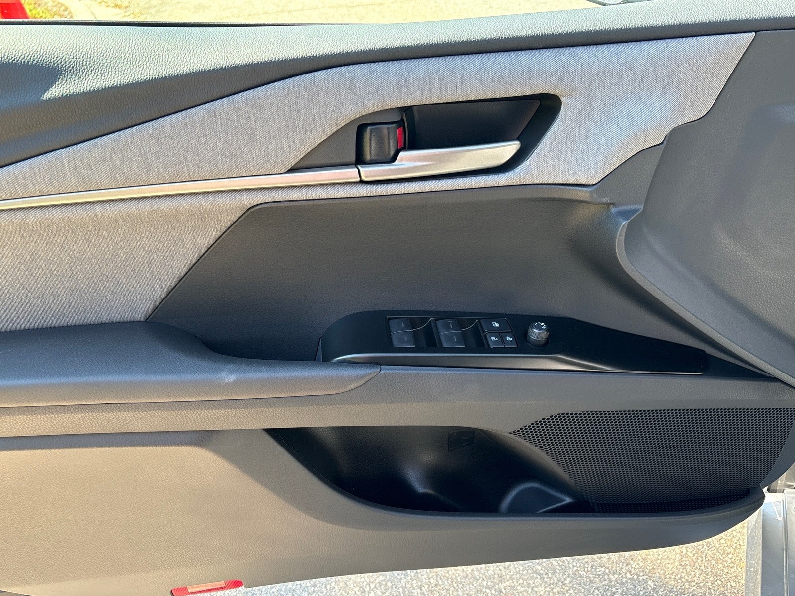 2026 Toyota Camry Hybrid LE