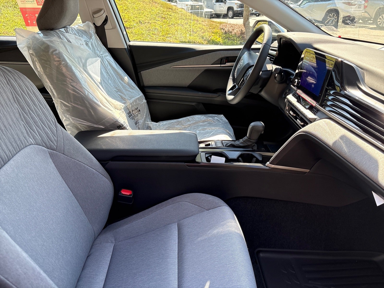 2026 Toyota Camry Hybrid LE