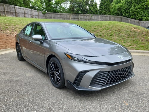 2026 Toyota Camry 4DR CVT HYB SE