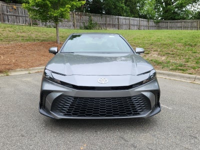 2026 Toyota Camry 4DR CVT HYB SE