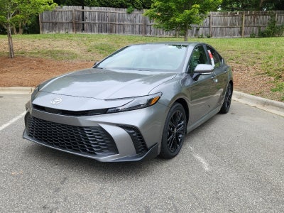 2026 Toyota Camry 4DR CVT HYB SE