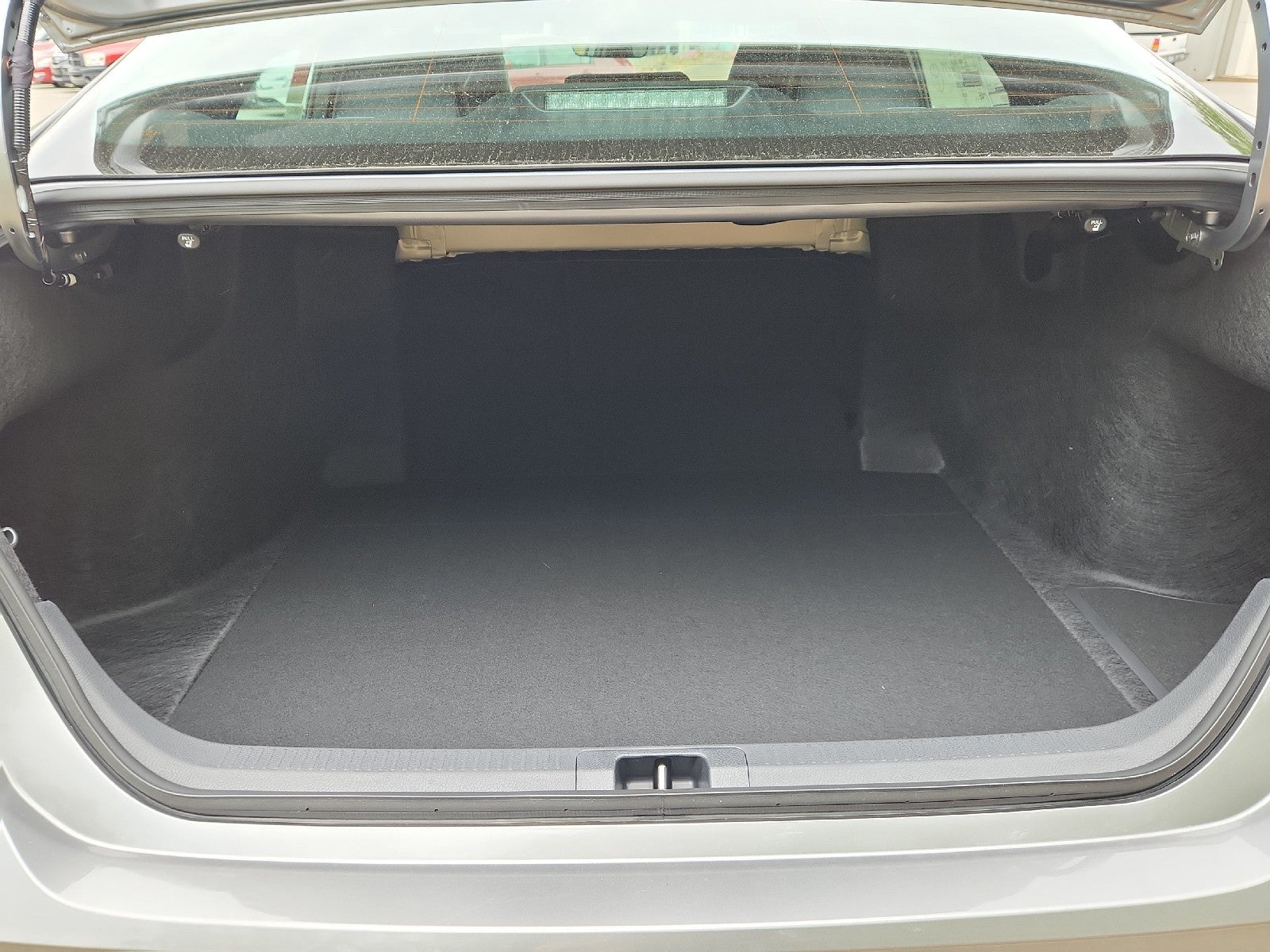 2026 Toyota Camry 4DR CVT HYB SE
