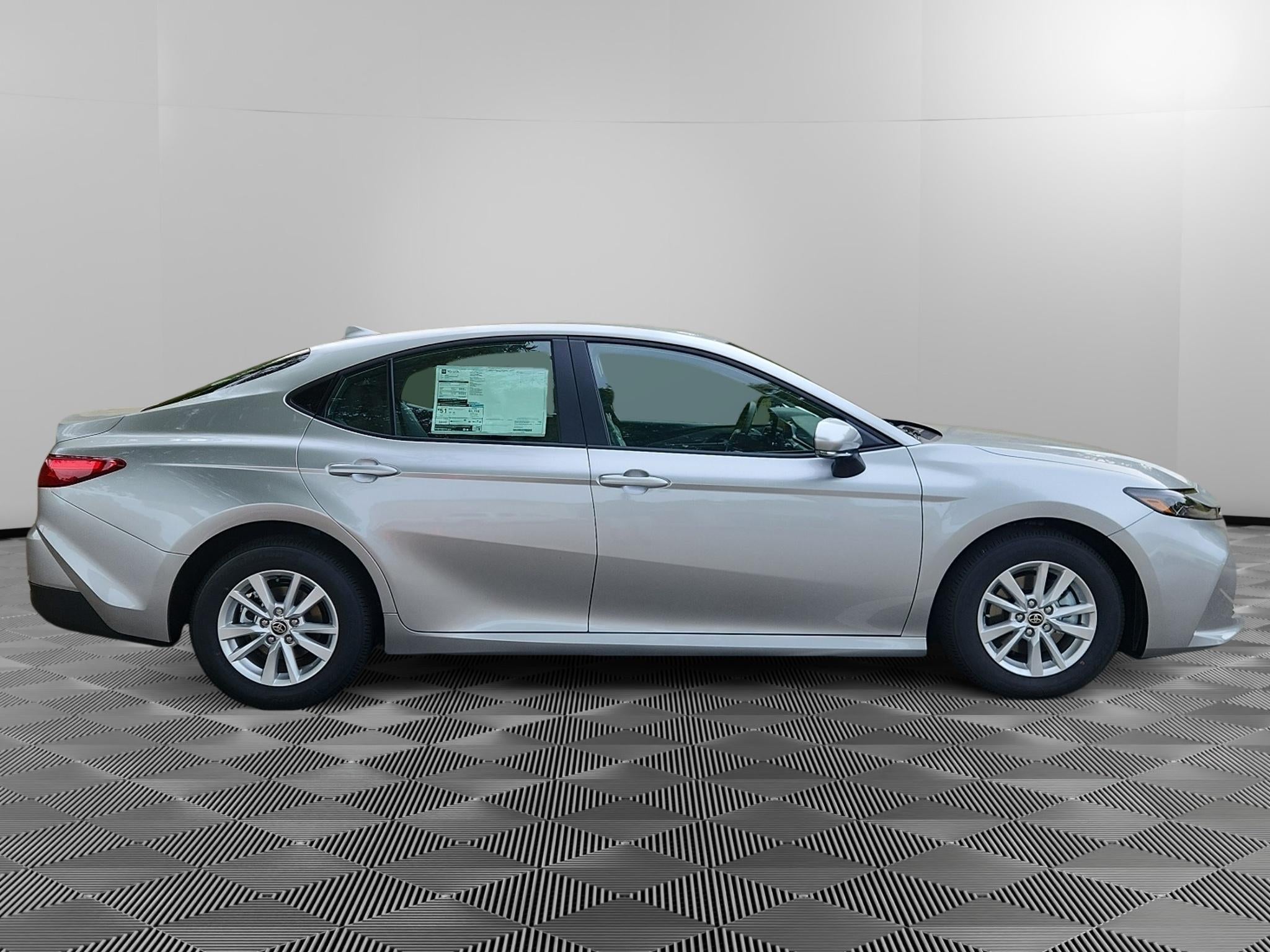2026 Toyota Camry Hybrid LE