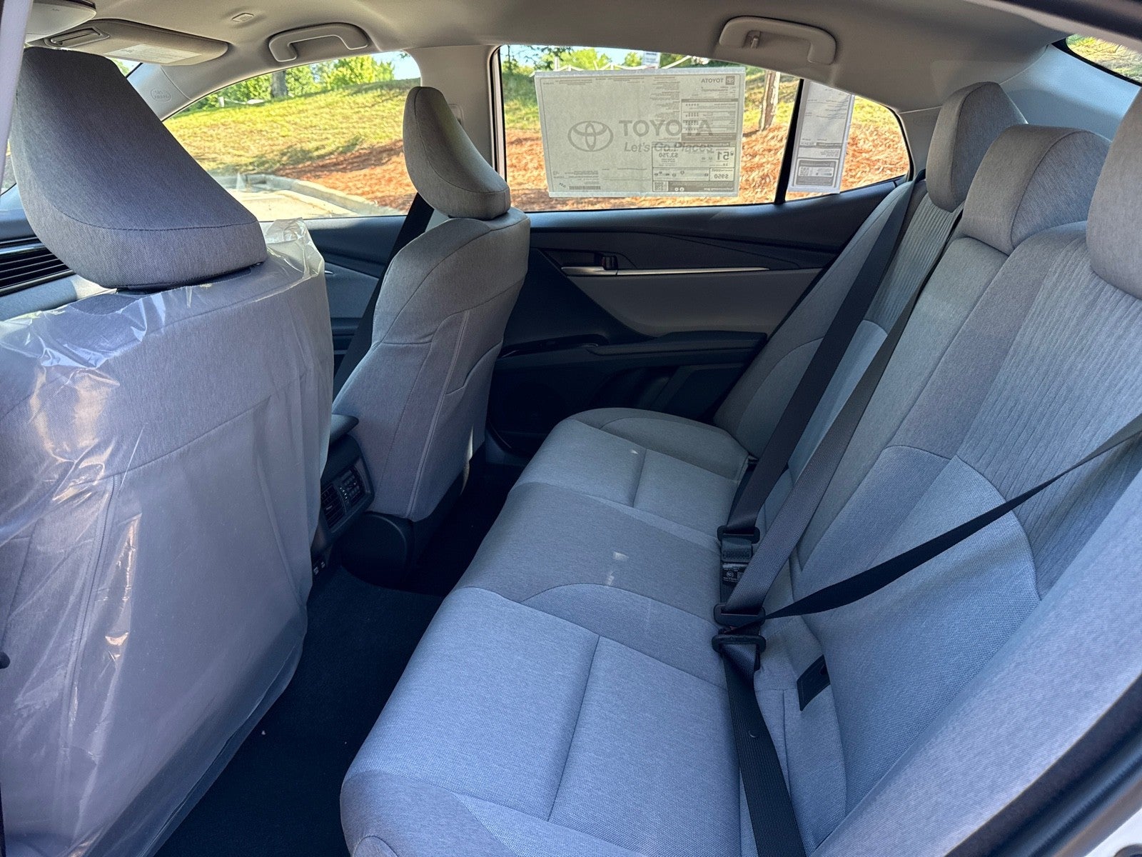 2026 Toyota Camry 4DR CVT HYB LE