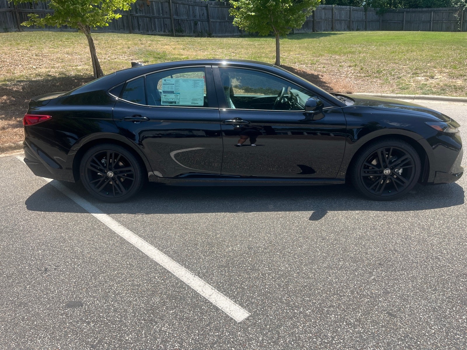 2026 Toyota Camry 4DR CVT HYB NIGHTSHA