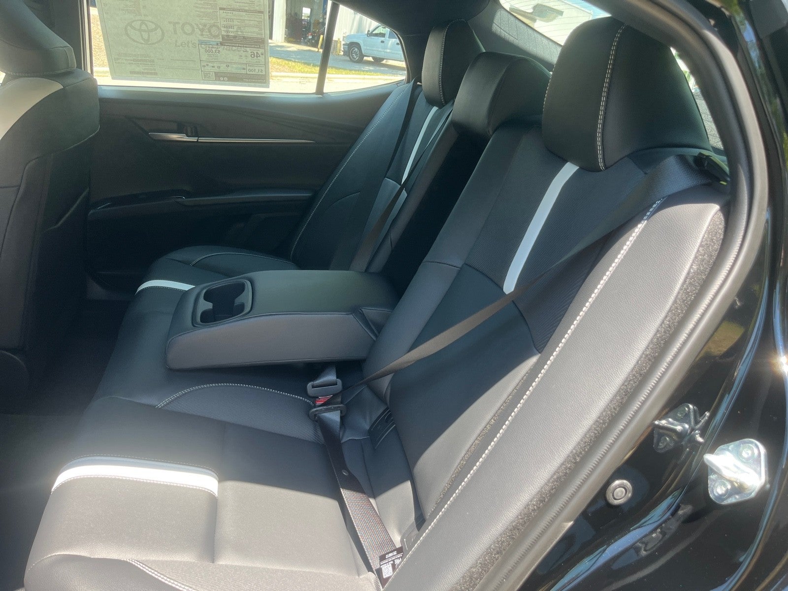 2026 Toyota Camry 4DR CVT HYB NIGHTSHA