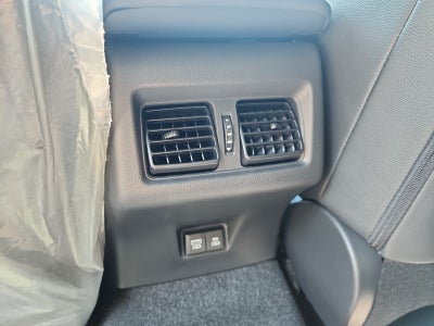 2026 Toyota Camry 4DR CVT HYB SE